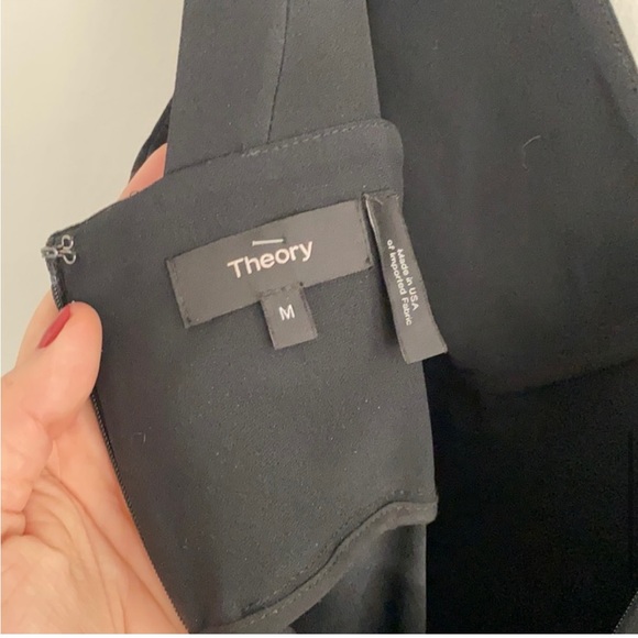 COPY - Black v neck low cut blouse from Theory - Picture 6 of 6